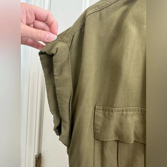 Old Navy olive green utility linen short sleeve romper - Picture 8 of 9